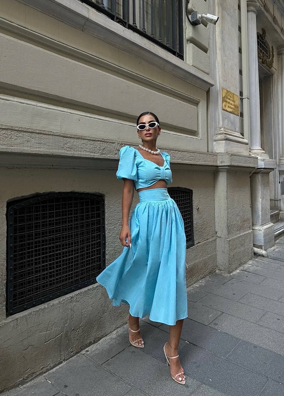 Standpoint Top - Venta al por mayor Conjuntos de top y falda - Mujer - Conjunto elegante Amelia de dos piezas – 10017