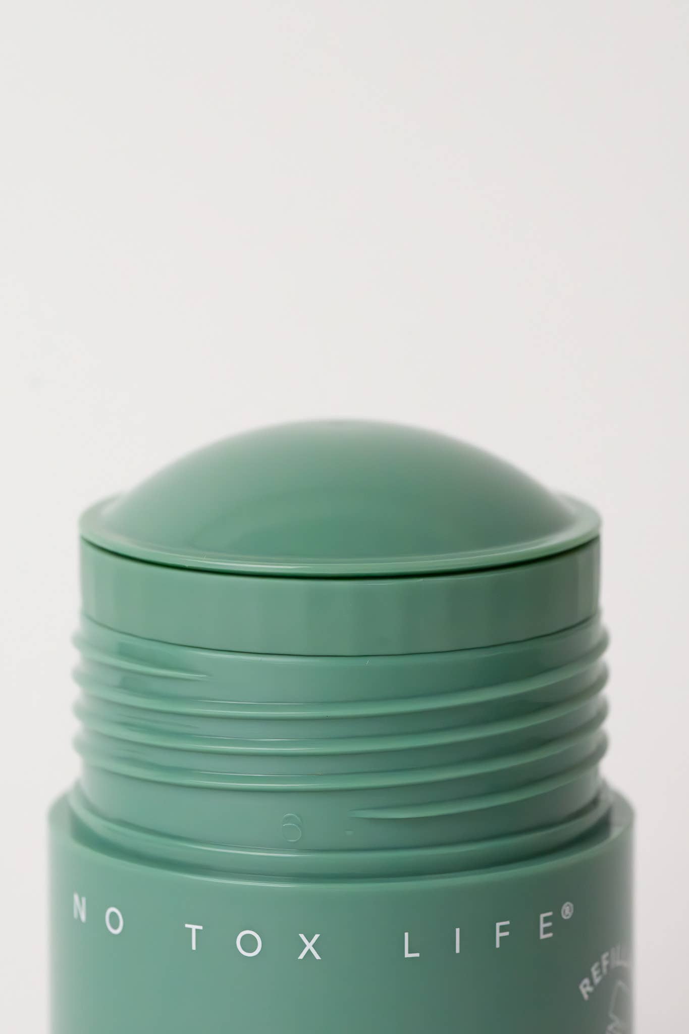 No Tox Life - Wholesale Deodorant - Unisex - SOLIDSILK® Deodorant (Pure Aloe) Refillable TUBE - No Tox Life3