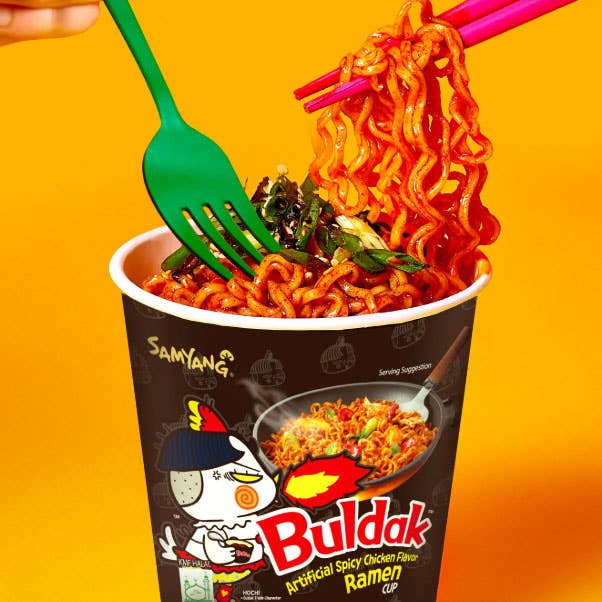 K Moitves – Engroshandel Ramen – Samyang Buldak Kylling Smag Ramen-70g (Pakke med 6)