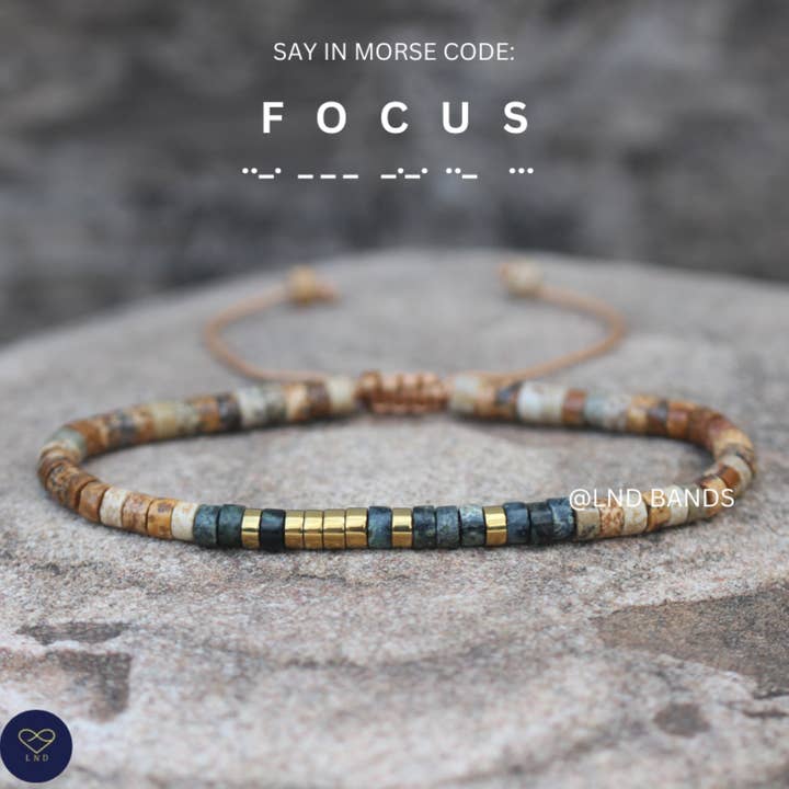 Morsekode FOKUS perlearmbånd: Inspiration, Motivation, Støtte, Opmuntre, Bekræftelse, Meningsfuld, opløftende vækst for engroshandel hos LND Bands