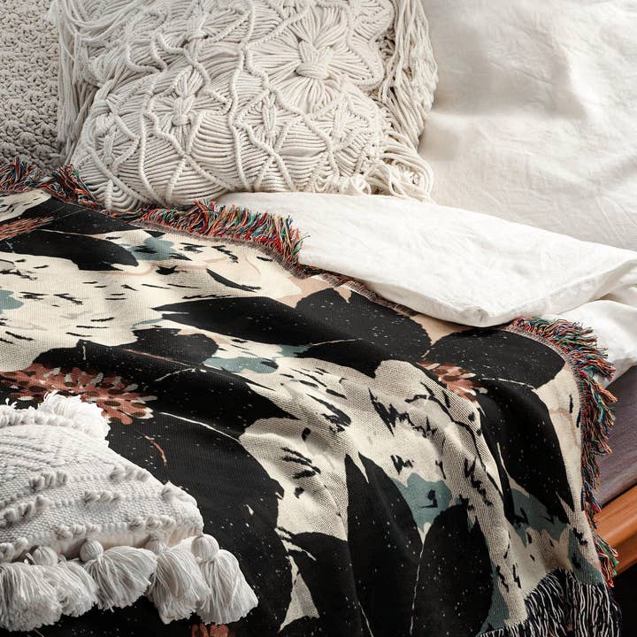 TaylorBassam - Wholesale Throw Blanket - Black And Beige Floral Collage Woven Blankets