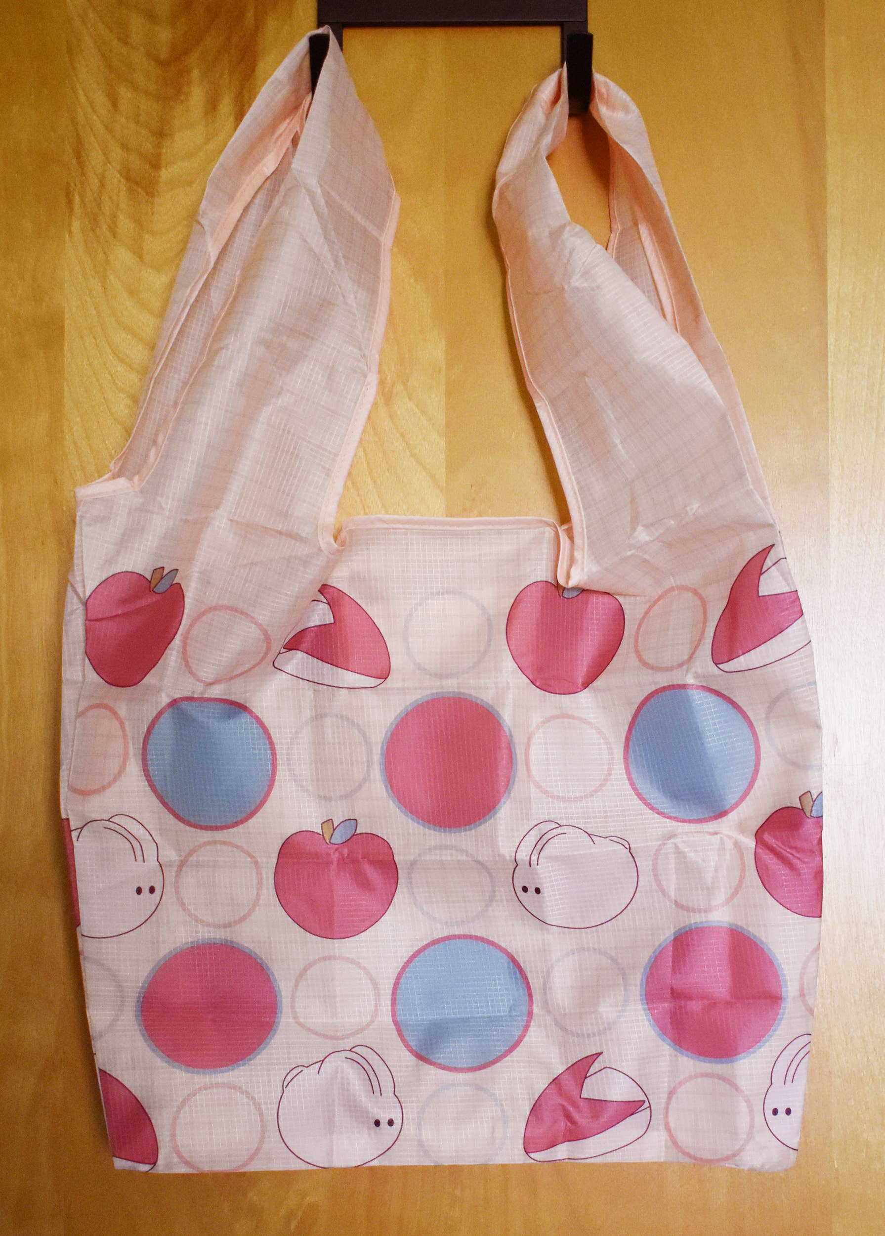 Caffeinated Rabbit Art - Wholesale Grocery/Shopping Bag - Reusuable Shopping Bag With Apples and Bunnies1