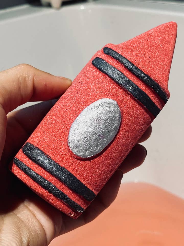 Red Crayon (4) for wholesale by Simply Bubbles Wholesale