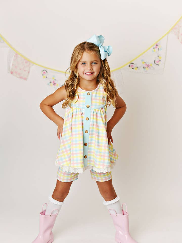 CONJUNTO DE TÚNICA Y PANTALONES CORTOS DE PRIMAVERA PARA NIÑA para venta al por mayor de Serendipity Clothing Co