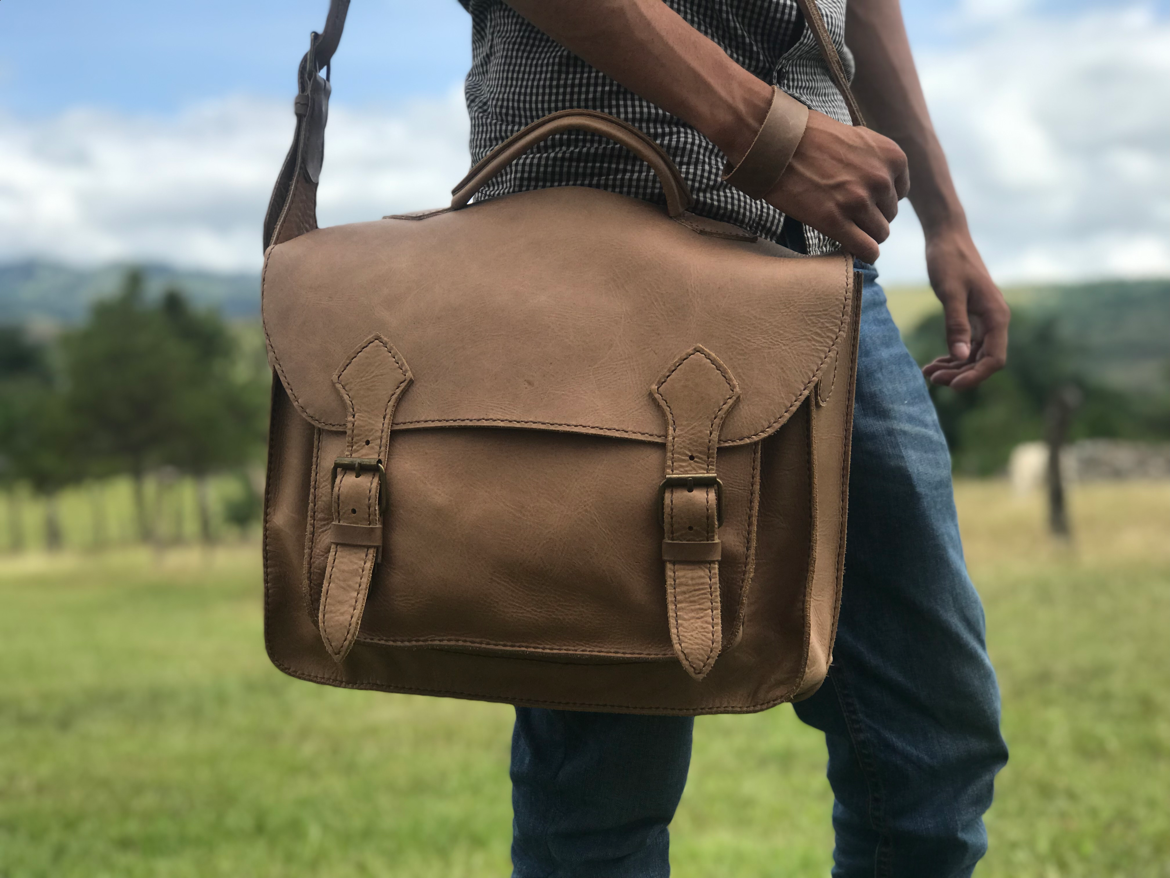 Lazarus Artisan Goods - Wholesale Briefcase - Unisex - Don Javier Briefcase | Leather Bag | Artisan Made | Ethical18
