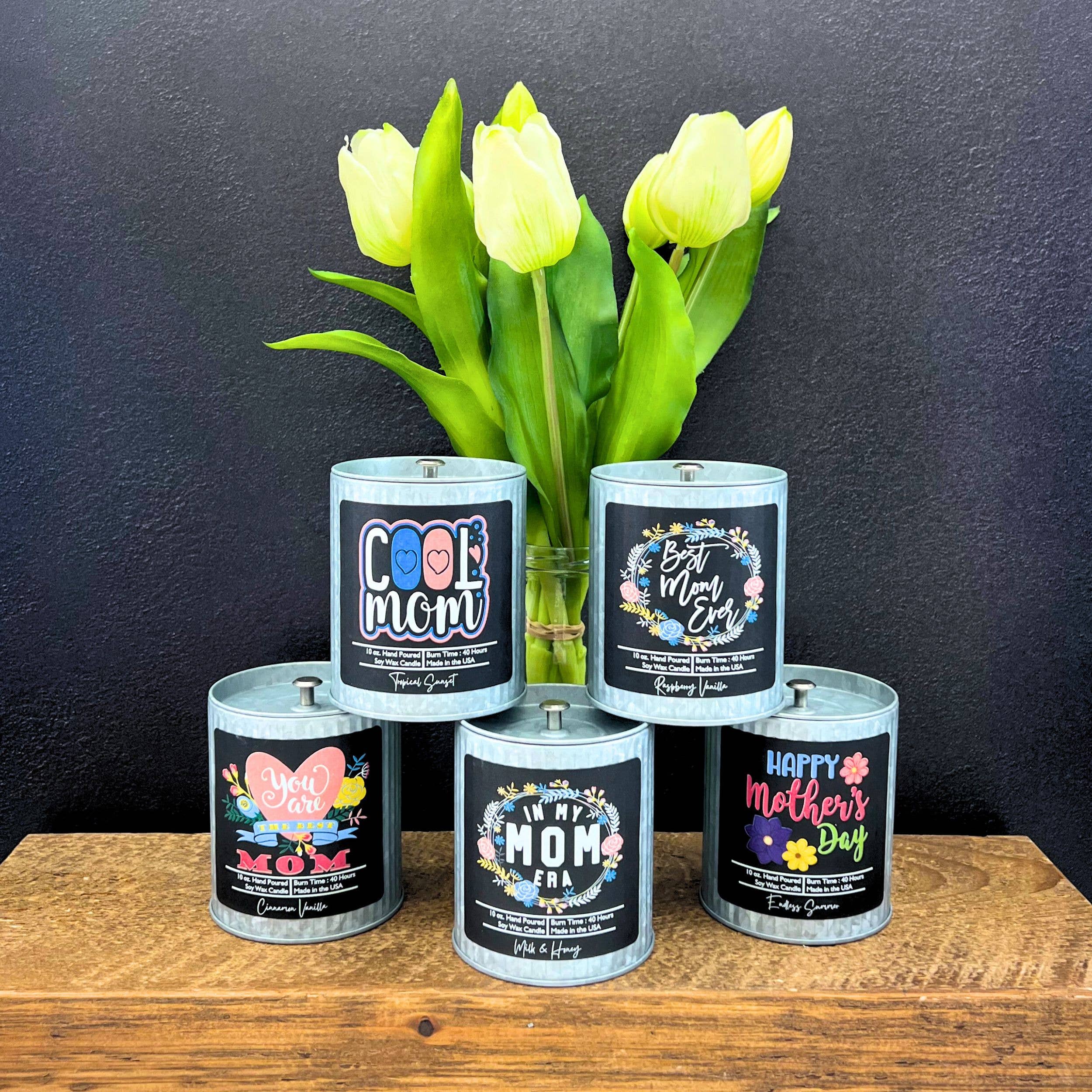 Driftless Studios - Vente Bougie en bocal - Couronne de la meilleure maman de tous les temps - Bougie de soja pour la fête des mères - Décoration printanière2