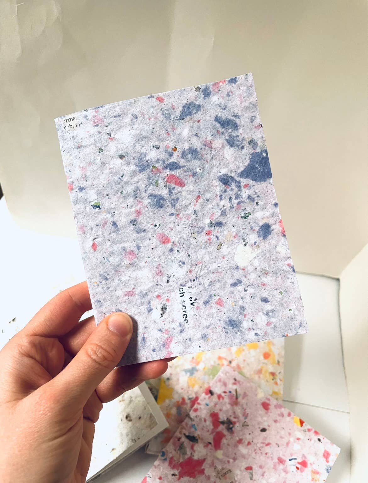 Atelier By Cat - Wholesale Notitieboekje - Mini Confetti Bits Handgemaakt Notitieboek, Milieuvriendelijk Papier Goed4