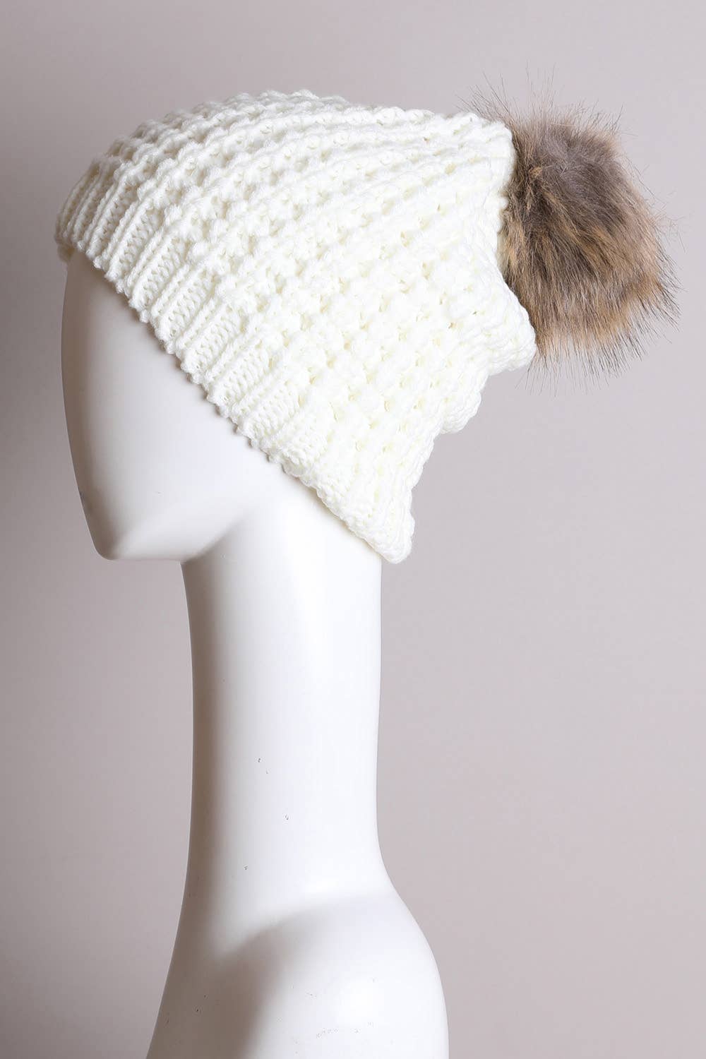 Leto Accessories - Vente Bonnet – femme - Bonnet en tricot texturé avec pompon — Idéal pour l'automne et l'hiver9