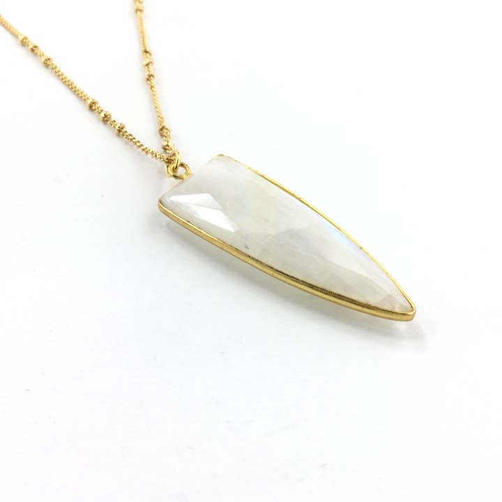 N21370 pour la vente par The Encore Fashion Group