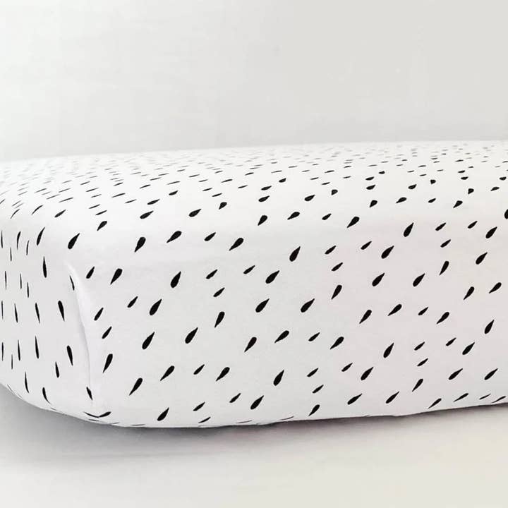 NODNAL Co. - Wholesale Cot/Crib Sheets - Raindrops Fitted Mini Crib Sheet3