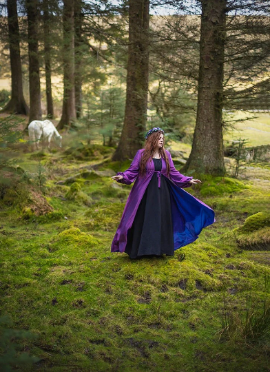 Costurero Real - Wholesale Costume - Women's - Pink Fuchsia Overdress Renaissance costume surcoat medieval0