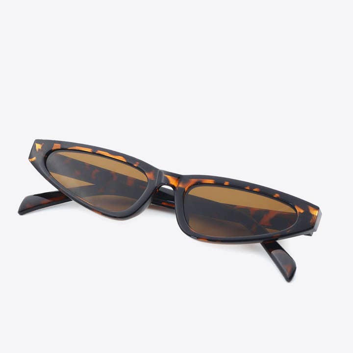 Kustom Kreations Goods – wholesale Sunglasses – Women's – Polycarbonate Frame UV400 Cat Eye Sunglasses