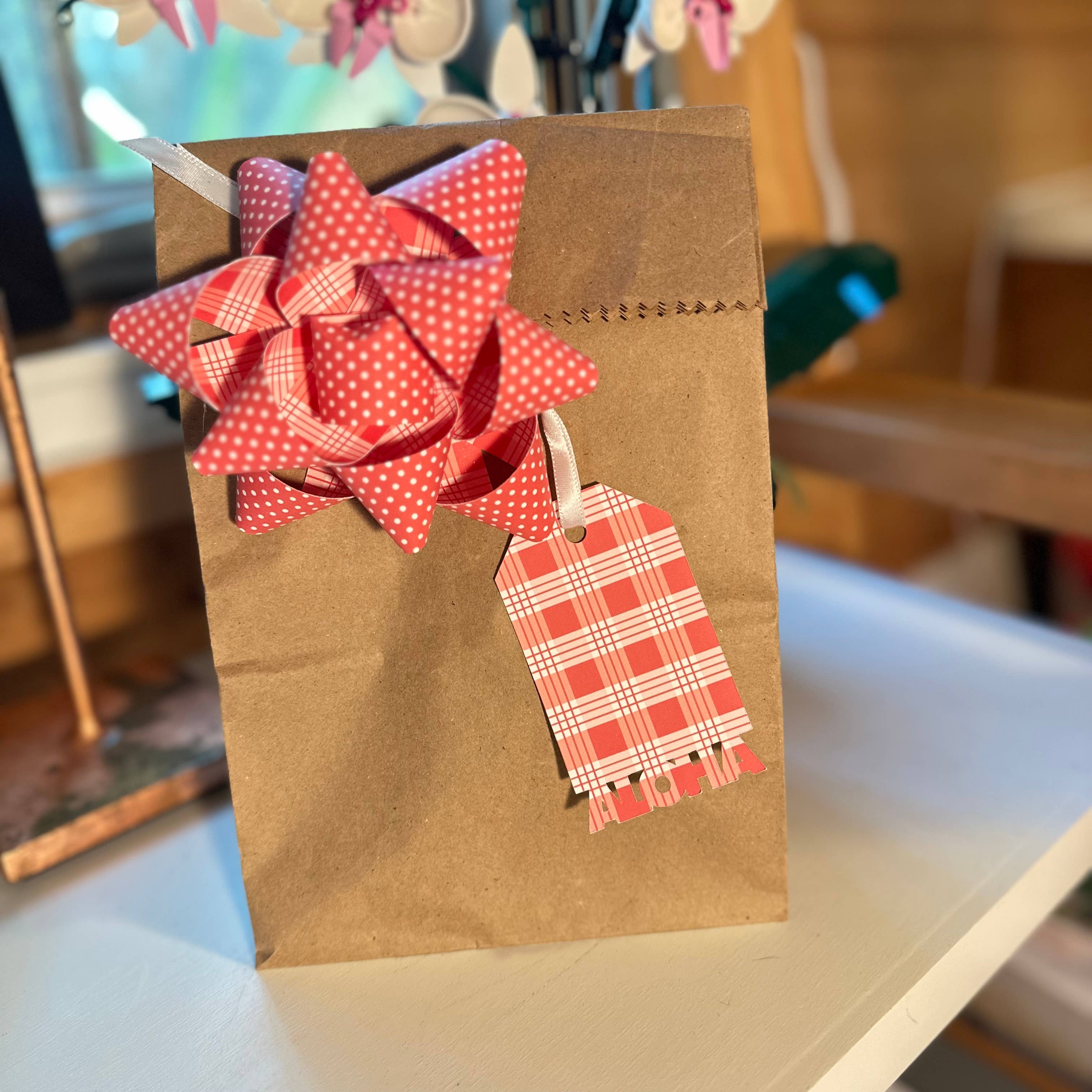 Handmade Aloha Kauai - Wholesale Gift Tag - Handmade Paper Gift Tags - Aloha Set of 610