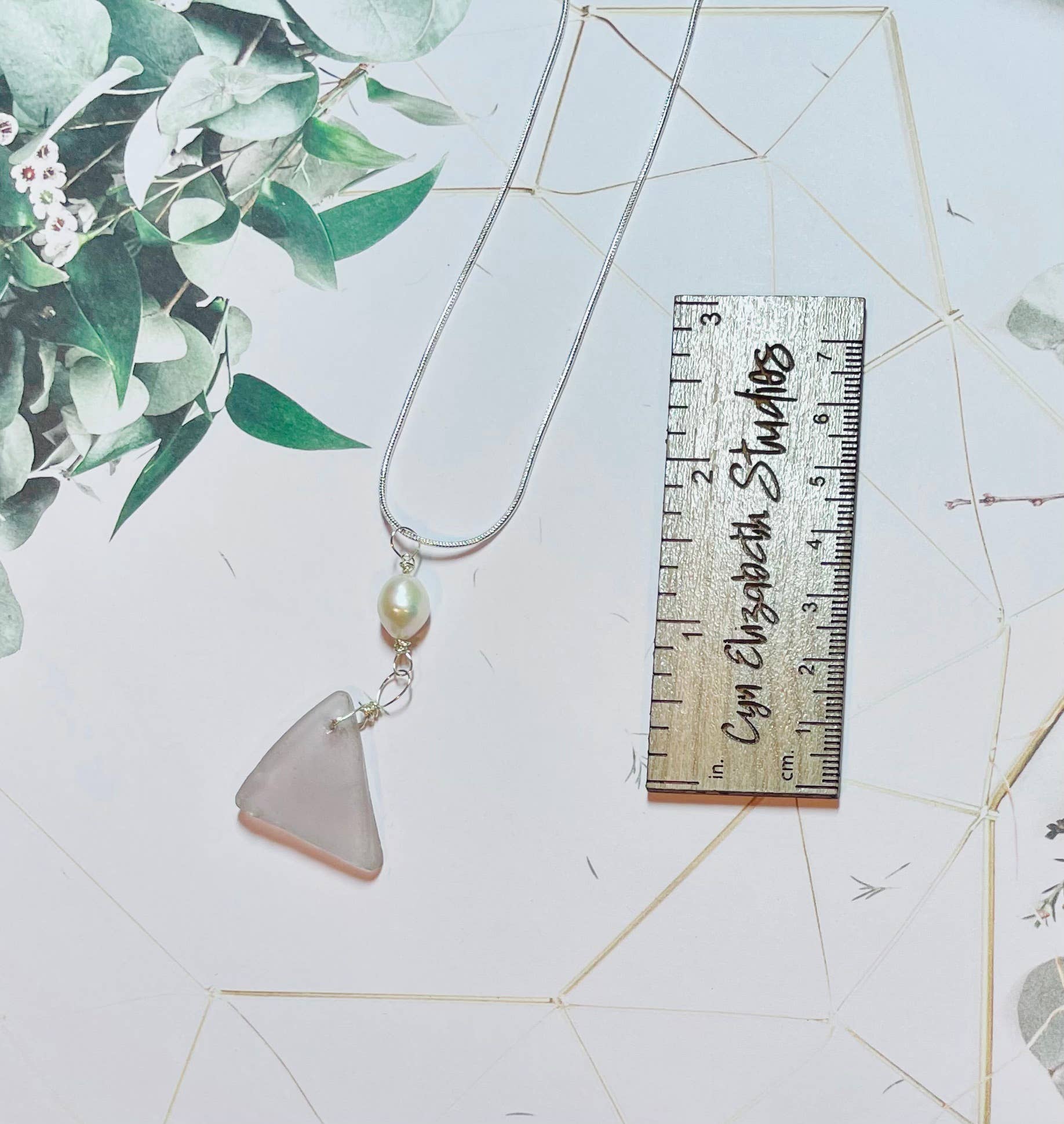 Cyn Elizabeth Studios – Großhandel Kette mit Anhänger/Charm – Kodiak Classic Seeglas Halskette5