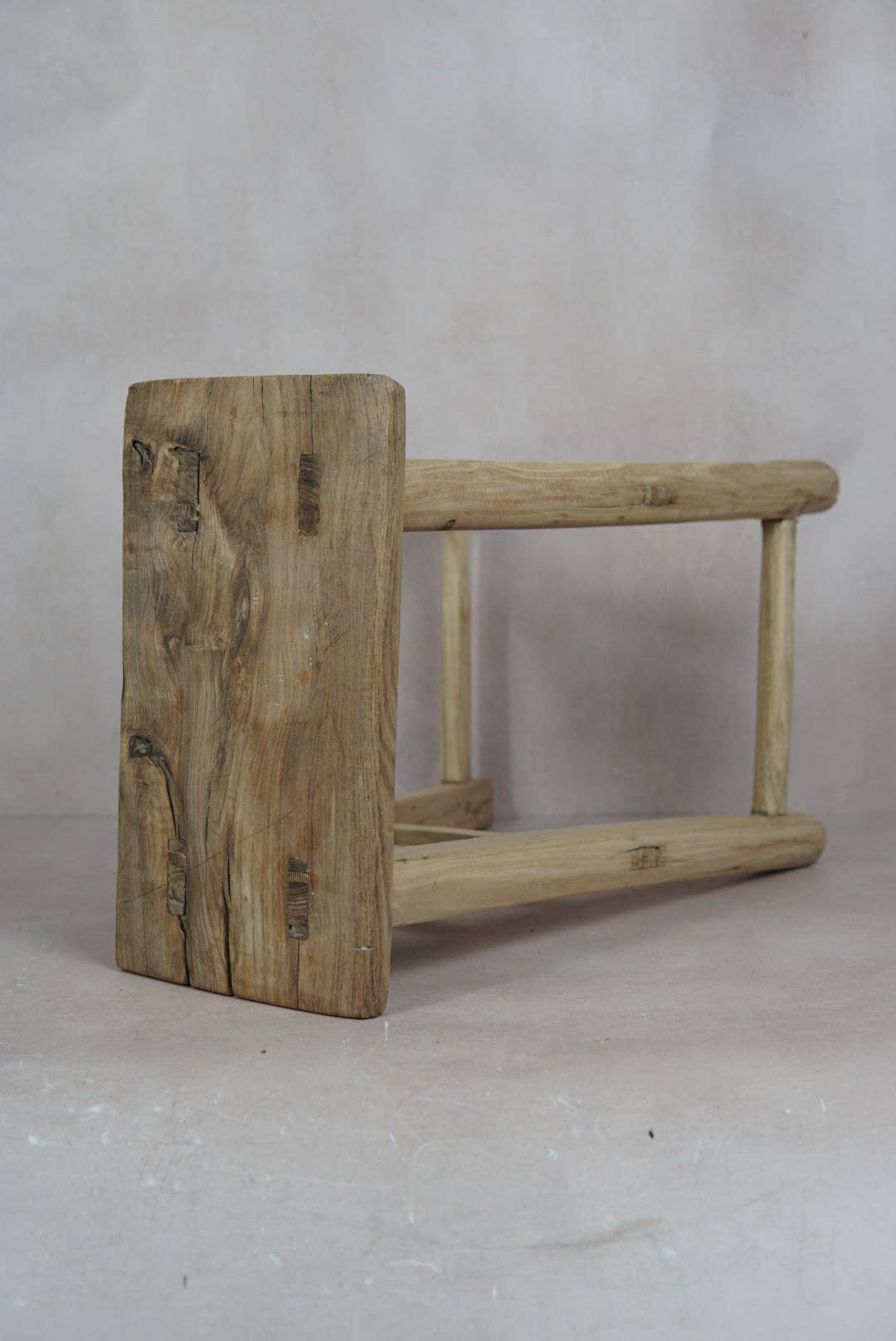 Botanical Boys – wholesale Stool – Vintage Rustic Stool - Elm wood - 18.31