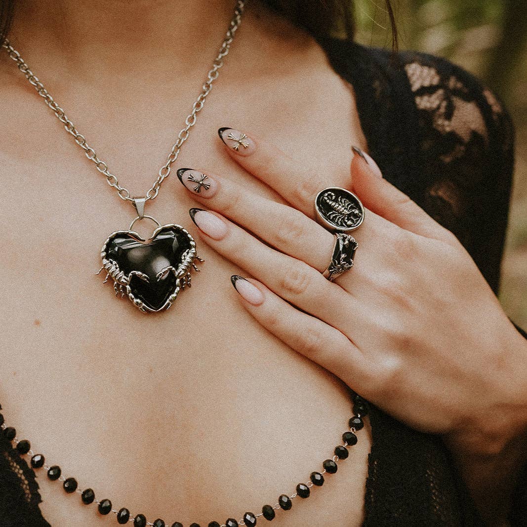 Mysticum Luna - Wholesale Cocktail/Statement Ring - Venin Obscura Scorpion Ring1