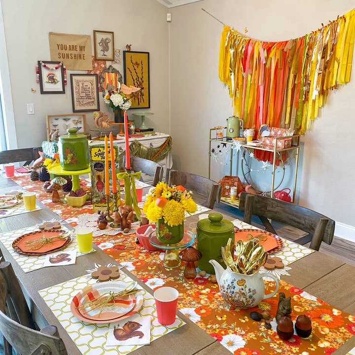 Cami Monet - Wholesale Disposable Table Cover/Runner - Retro Fall Floral Thanksgiving at Nana's Table Runner2