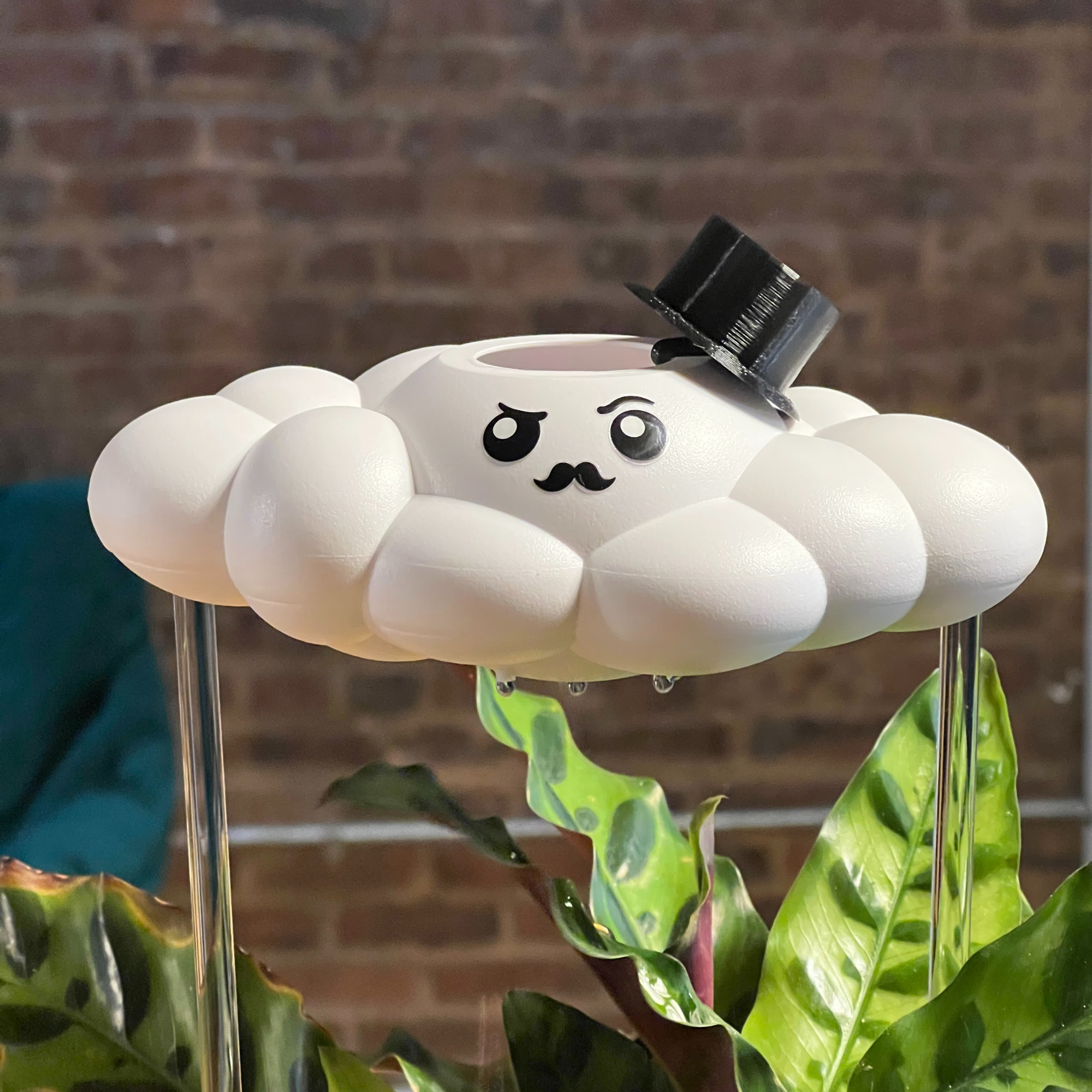 The Cloud Makers - Vente Pot - Charme de Haut-de-forme8