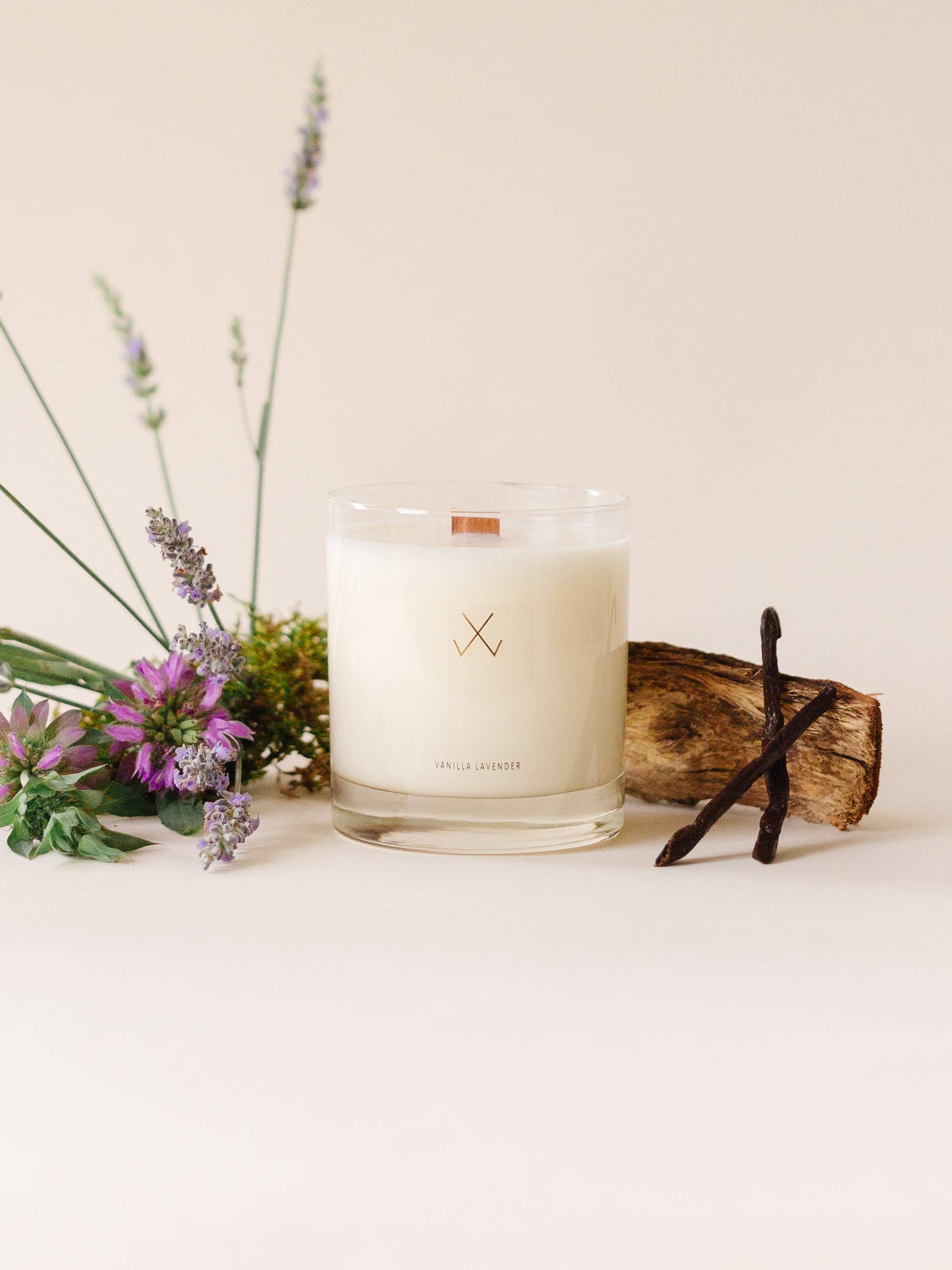 Simply Curated - Wholesale Jar/Filled Candle - Vanilla Lavender - 9 oz Soy Candles2