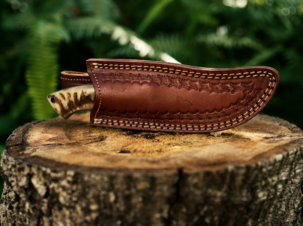 Vintage Gentlemen – Navalha e suporte por atacado – Canivete de Caçador de Lâmina Fixa de Chifre3