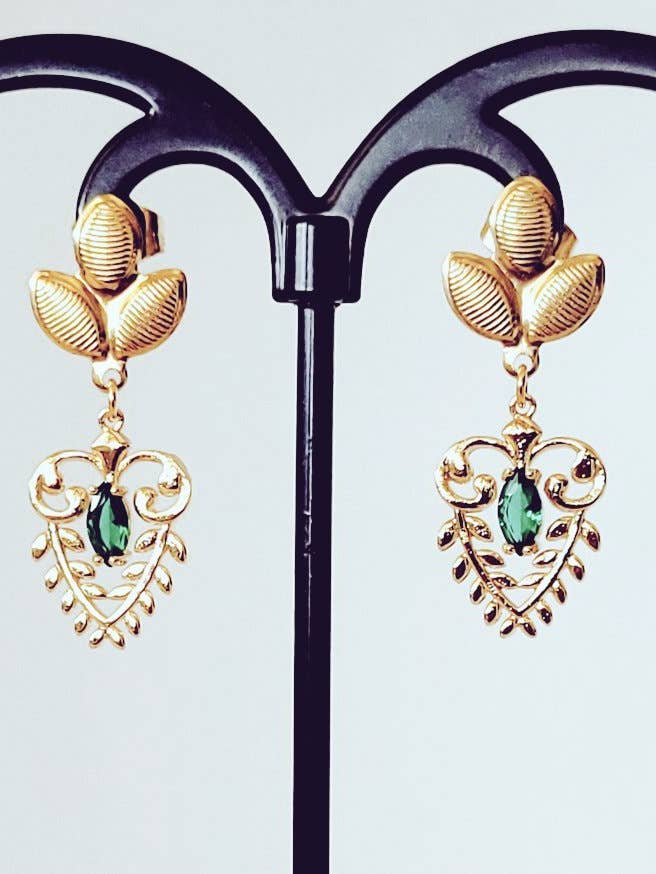 Green Leaf Heart for wholesale by Cloudy May Rain