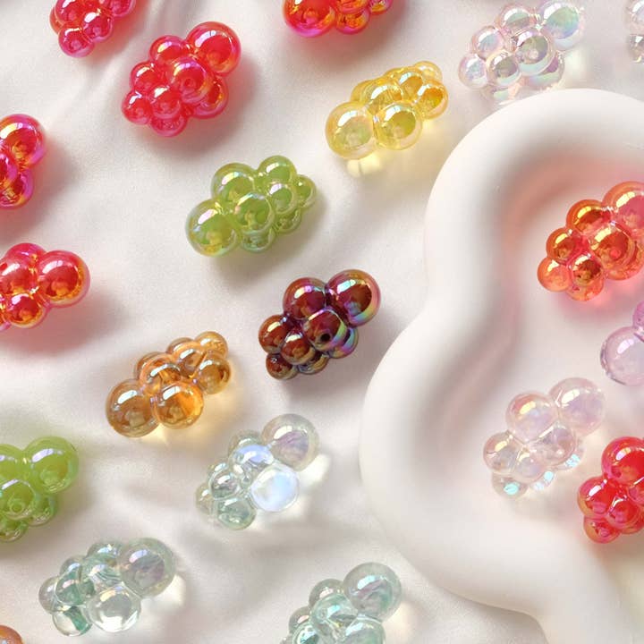 Random Holographic Cloud Beads 3 Pack for wholesale on Faire8