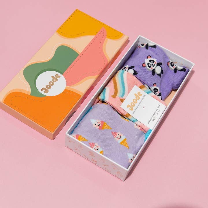 Girls Gift Box of Socks: Pandas, Rainbows & Smiley Ice Creams for wholesale by Joode