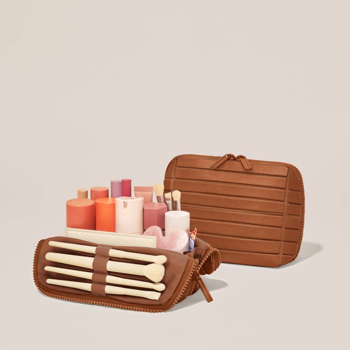 Parallelle - Wholesale Travel Set - The Small Vicuna Traveller1