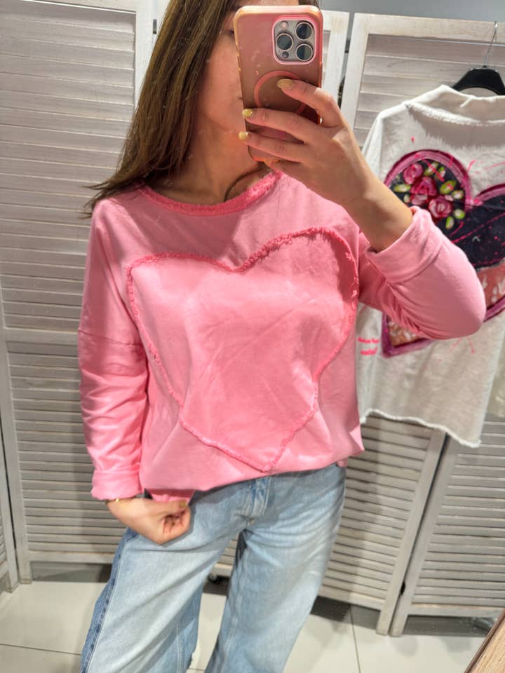 Long-sleeve soft heart T-shirt for wholesale by VICTORIA&ISAAC