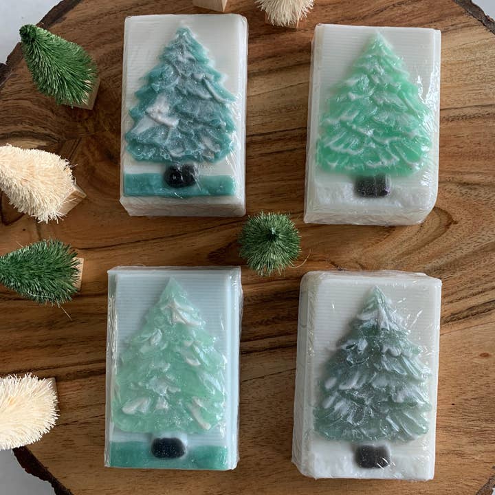 Monika Botanika Inc. - Vente Pains de savon - Barre de savon festive en sapin, savon Winter Wonderland2