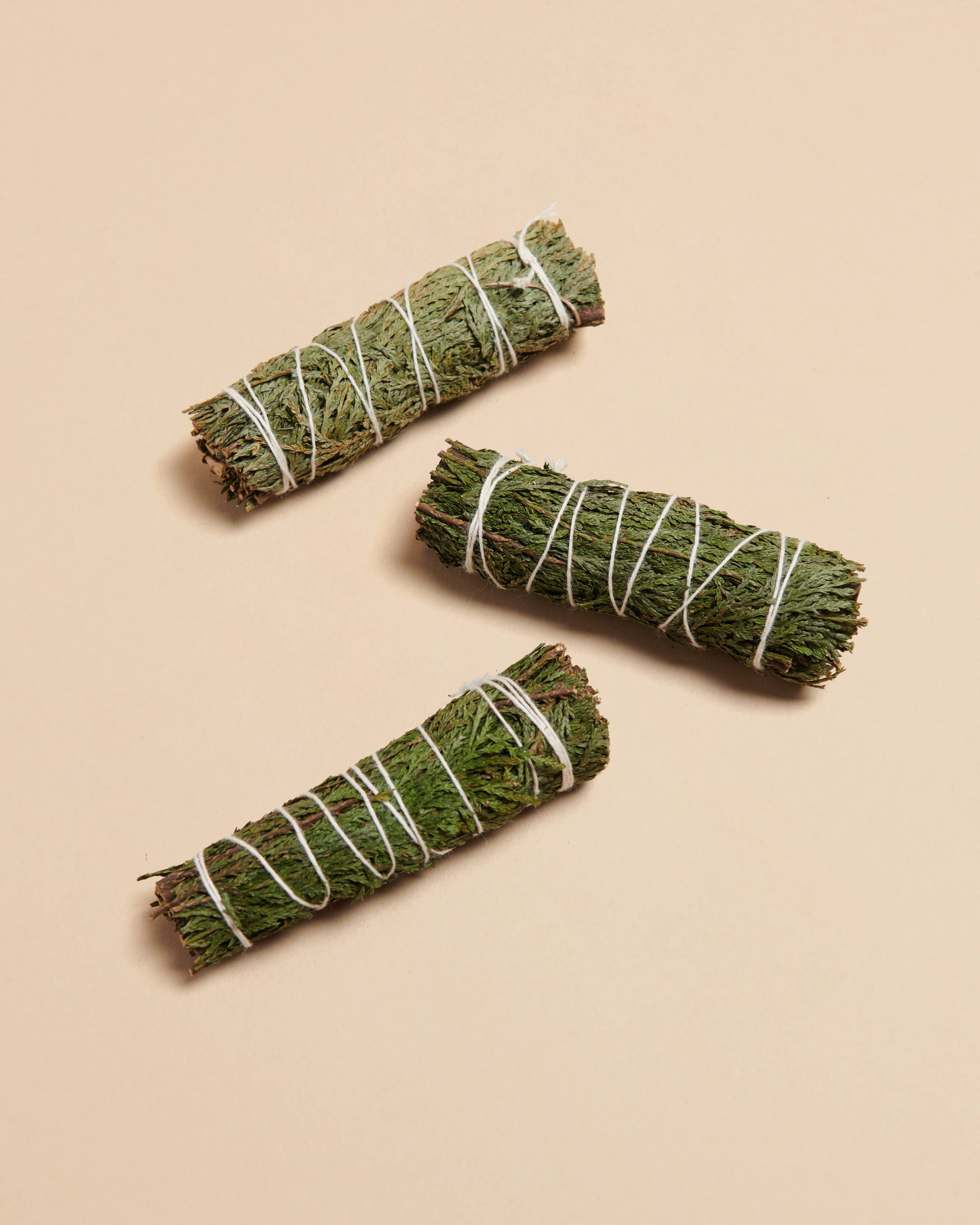 Liv Rocks - Wholesale Smudge Stick - Cedar Smudge Energy Clearing Wand