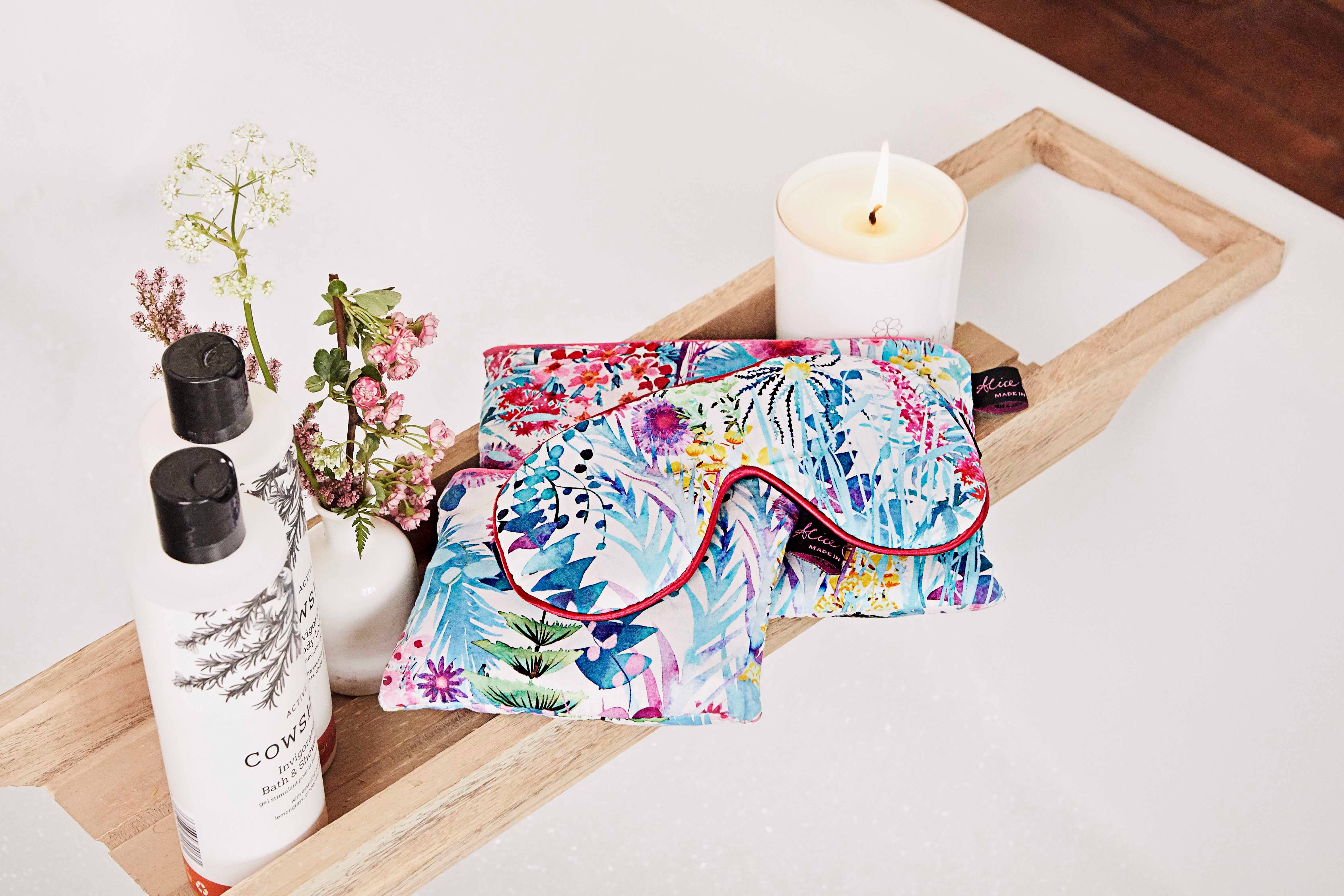 Alice Caroline – wholesale Sleep/eye mask – Liberty Eye Mask Faria Flowers | Gifting2