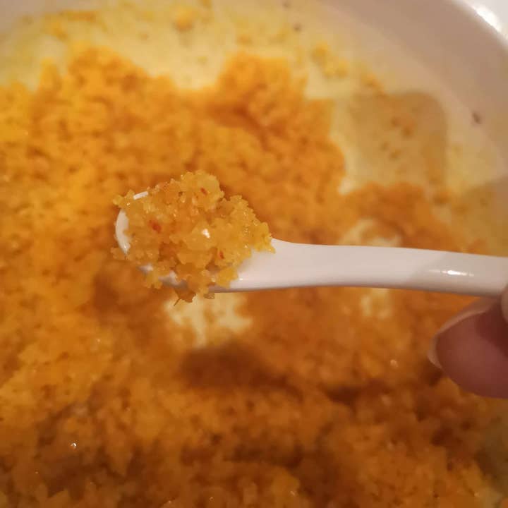 Sale intenso con zafferano di Lione per la vendita all'ingrosso da parte di BienÉlevées