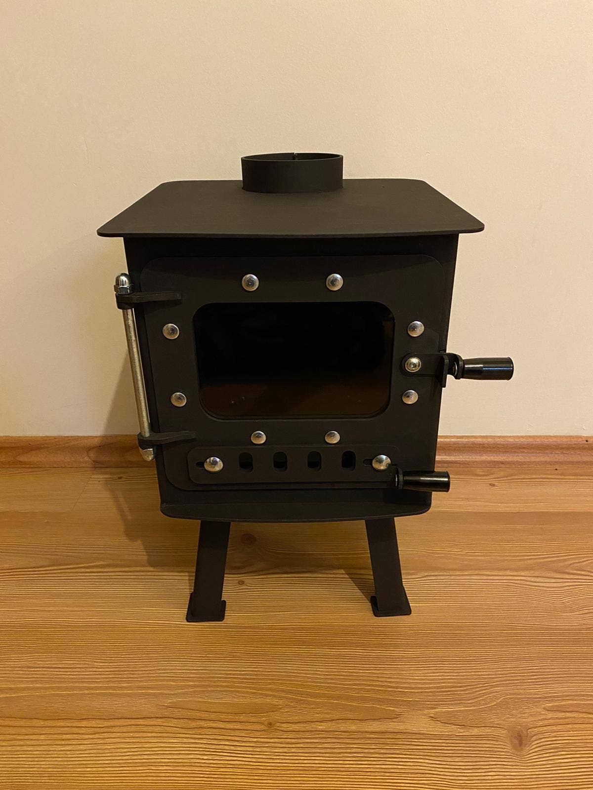 blackseametalworks – wholesale Spis-/brännarskydd – Mini vedspis för camping och husbil, liten spis för tiny house6