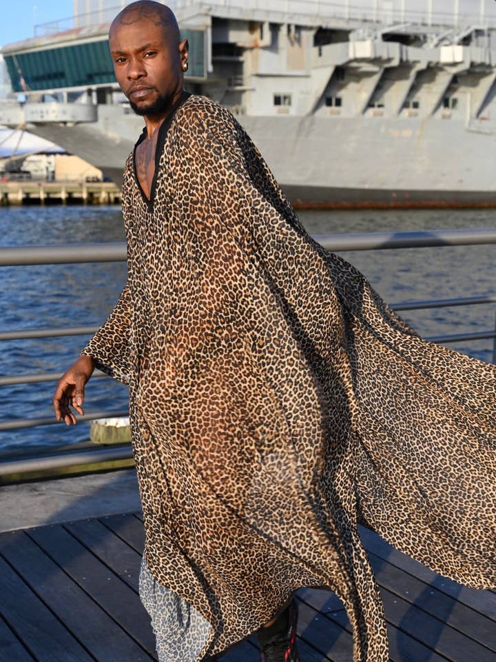 Cheetah Unisex Kaftan for wholesale by BoiPKG