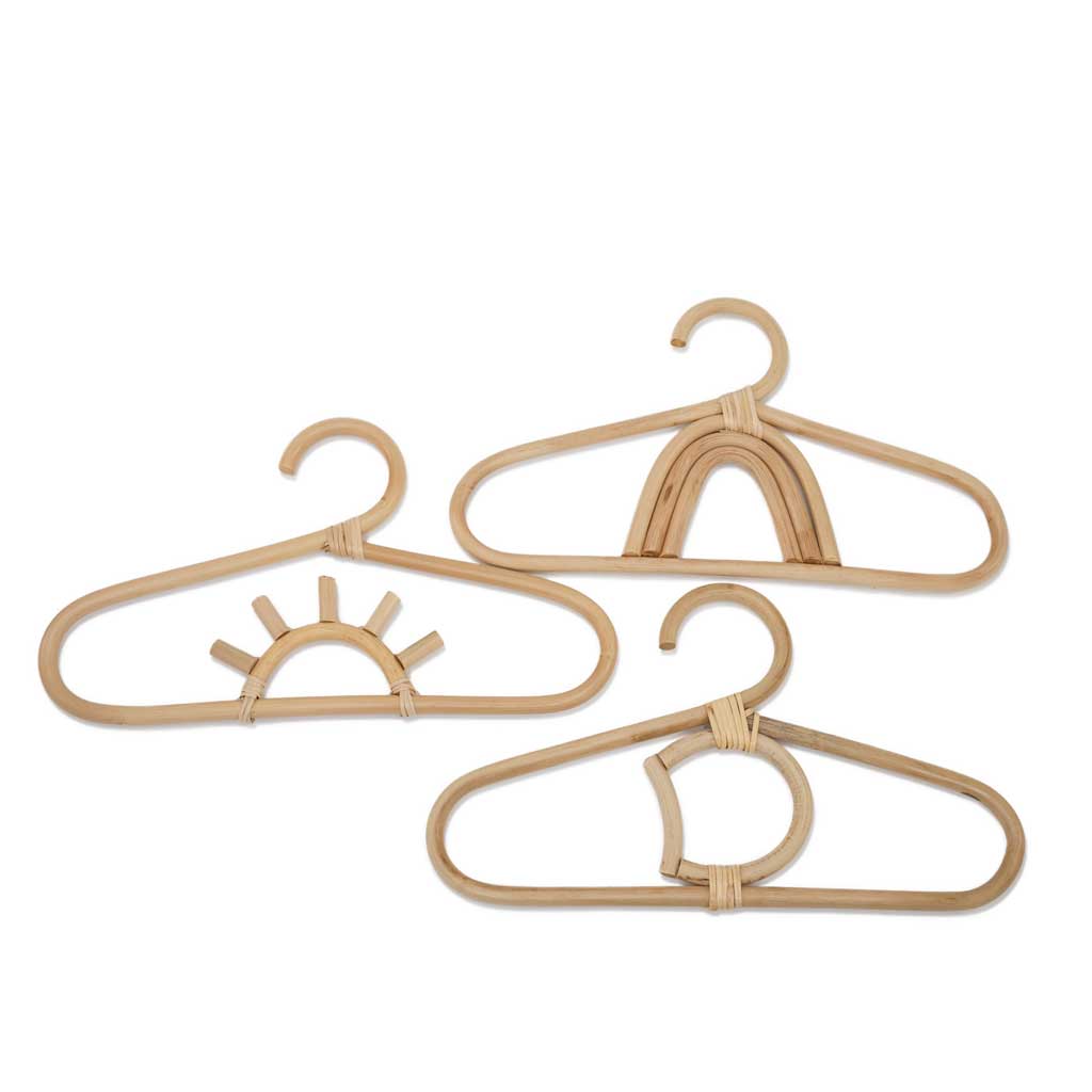 GreenWave - Wholesale Clothes hangers - handmade rattan hangers for kids (set of 3)0