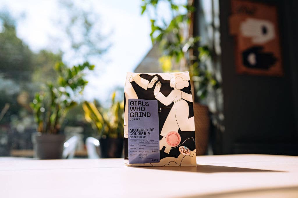 Girls Who Grind Coffee – wholesale Ground coffee – Coffee Beans, Mujeres de Colombia, washed single origin.2