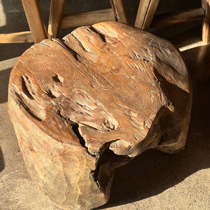 Office Objets - Wholesale Side Table - Small round coffee table in solid monoxyle organic teak D:47 H:252