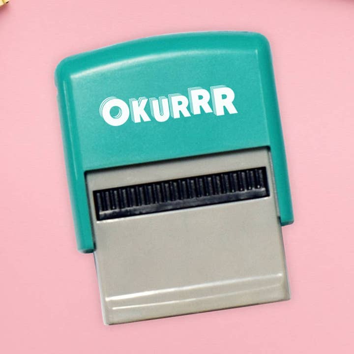 Francobolli Millennial - Okurrr | Divertente Regalo di Cancelleria Originale per la vendita all'ingrosso da parte di Bubblegum Stuff UK