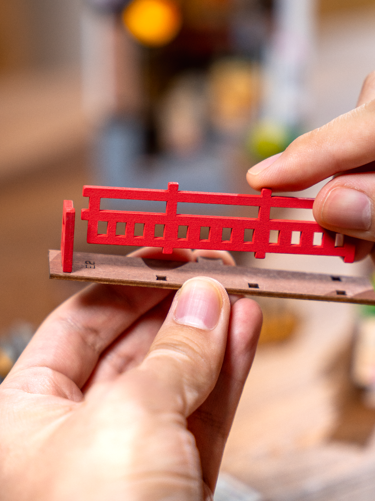 Robotime - Wholesale DIY Craft Kit - TGB11 Rolife Sakura Wine Alley DIY BooK&Nook6