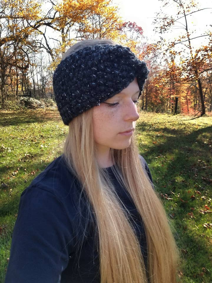 Aquecedor de ouvidos, bandolete, chapéu Messy Bun por atacado de Asteria Stitch