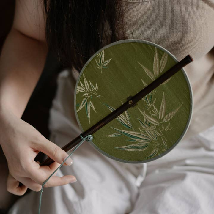 Gohobi (We cover U.S. import duties) - Wholesale Handheld Folding Fan - Gohobi Mini Rollable Waist Fan