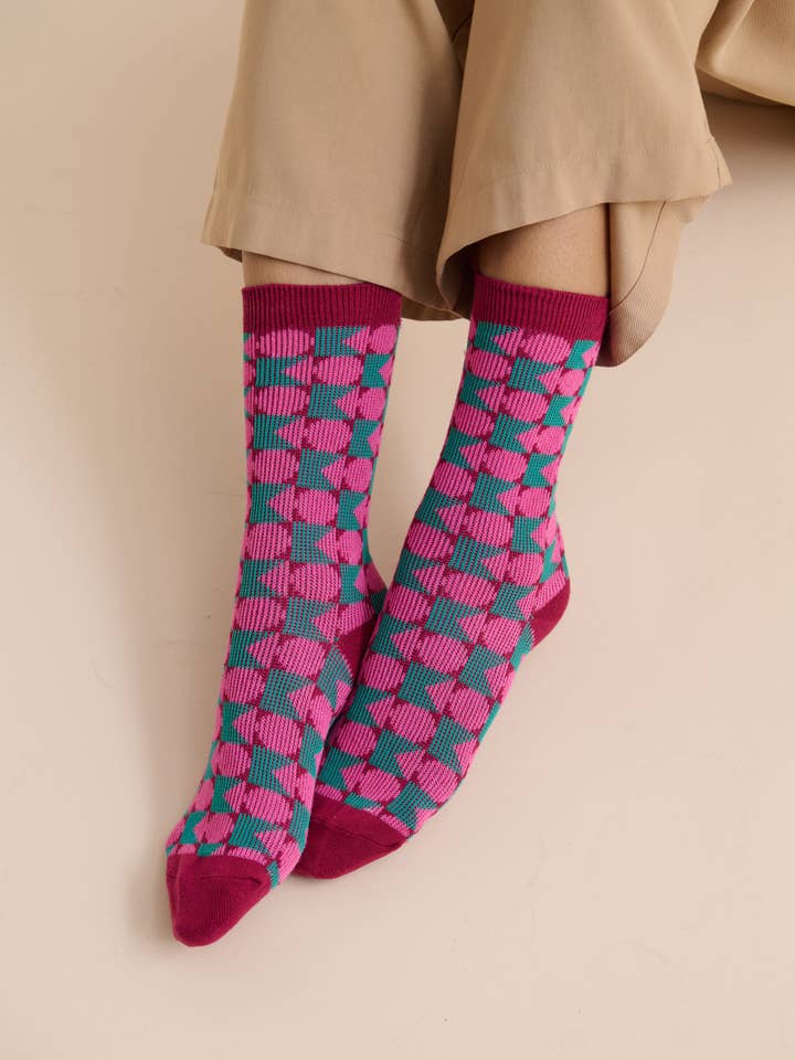 Angels Whisper Accessories - Wholesale Socks – Women's - Geometric Winter Crew Socks2