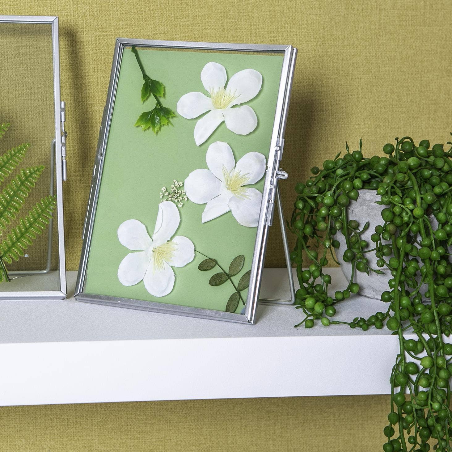 Rinkit Ltd – wholesale Picture frame – 5" x 7" Standing Metal Photo Frame - by Nicola Spring7