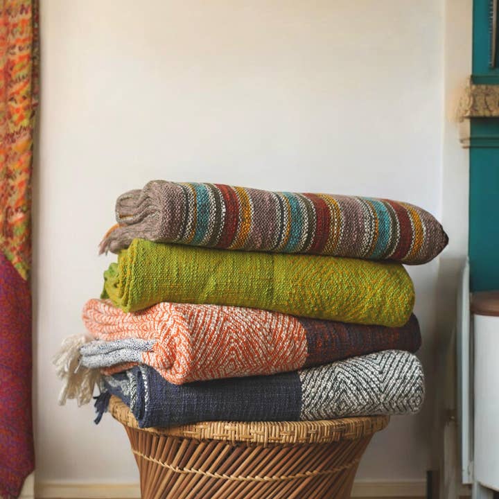 Annahmol - Wholesale Bedding Set - Natural Dye/Organic Cotton Bed Cover/Blanket/Throw (97x65in)8