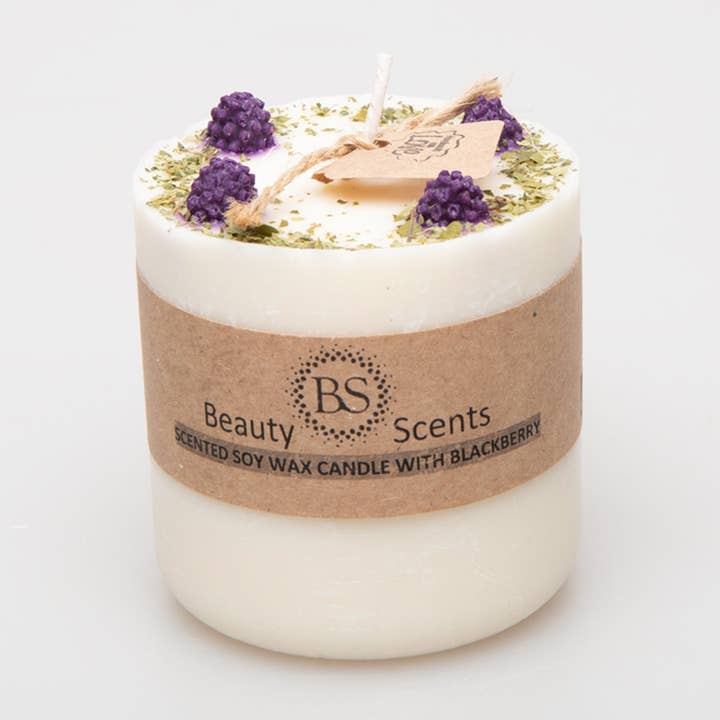 Medium Candles With Blackberry for wholesale by Beauty Scents Ltd.