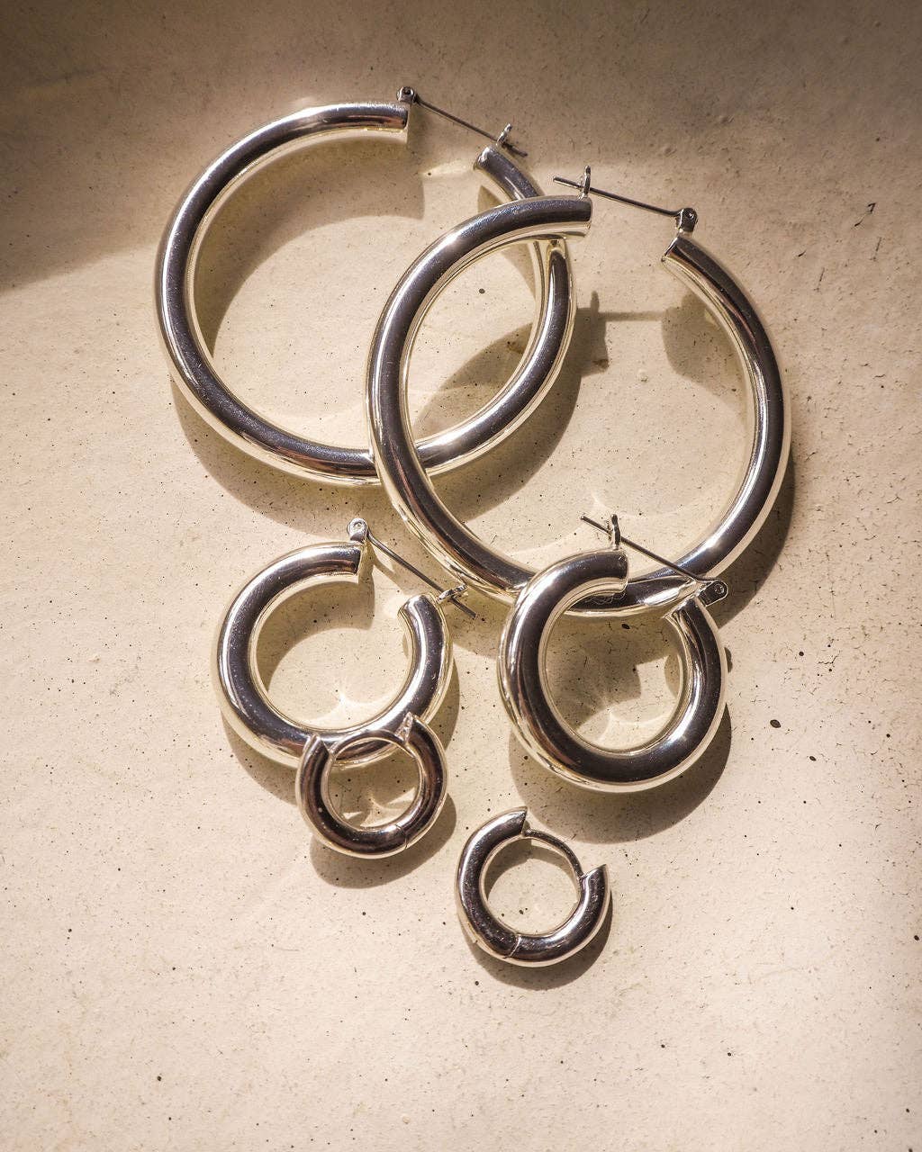 Amalfi Tube Hoops- Silver for wholesale on Faire5