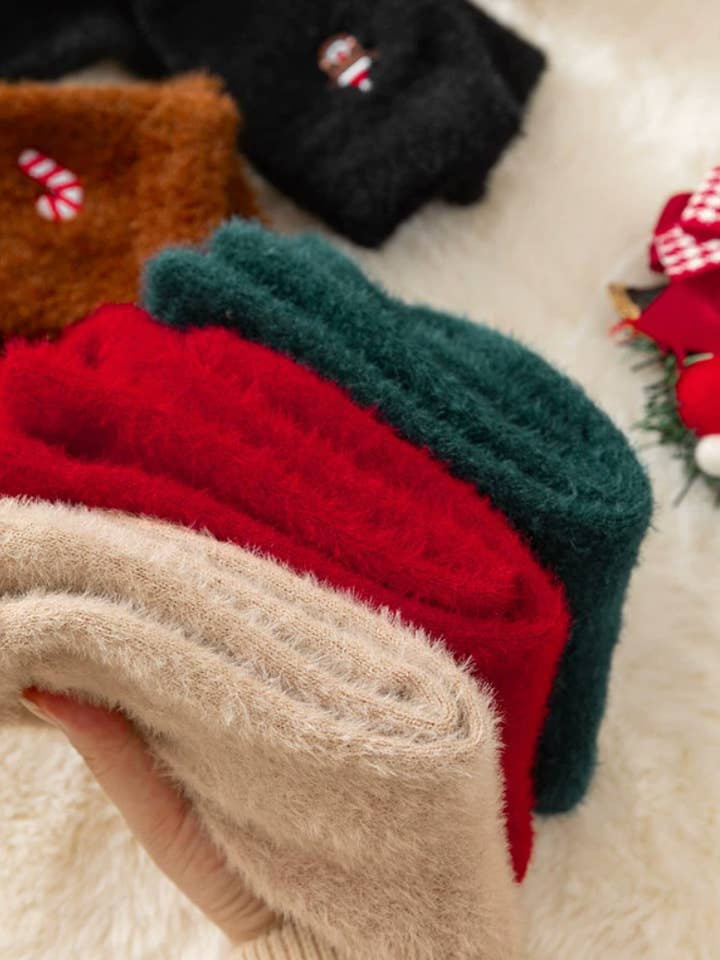 LoveLina - Wholesale Socks - Women's - Holiday Cozy Fuzzy Socks (JOLI)3