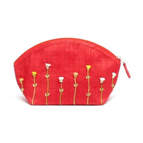 Kosmetikkväska i handbroderad råsilke, chili röd för wholesale av mekhada