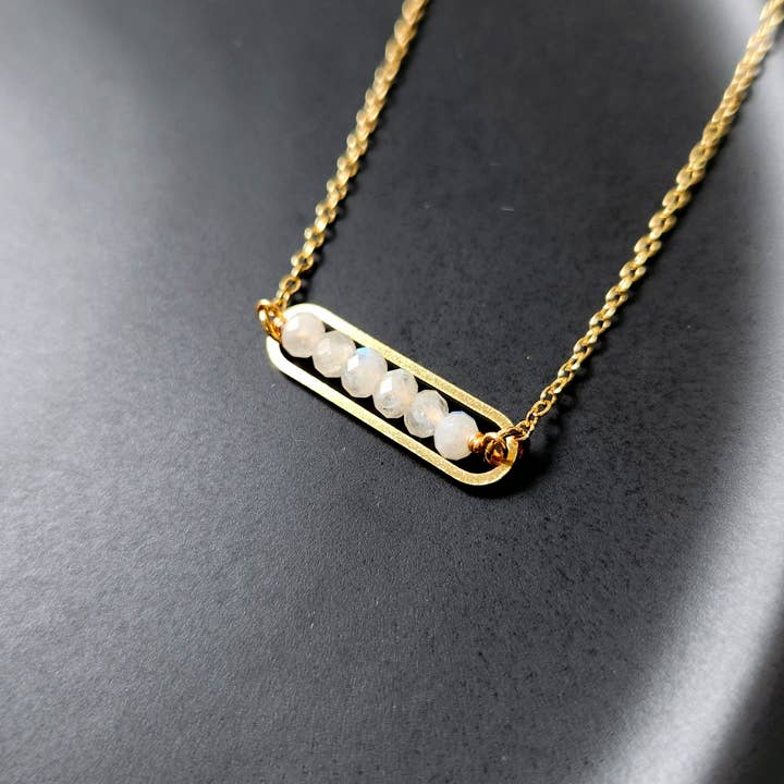 Edgy Petal Jewelry - Wholesale Pendant/Charm Necklace - Rainbow Moonstone Gold Peapod Necklace0